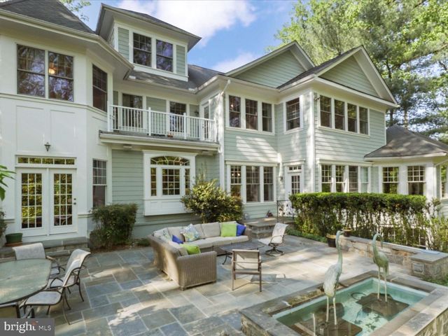 1889 VIRGINIA AVE, Mclean, VA 22101