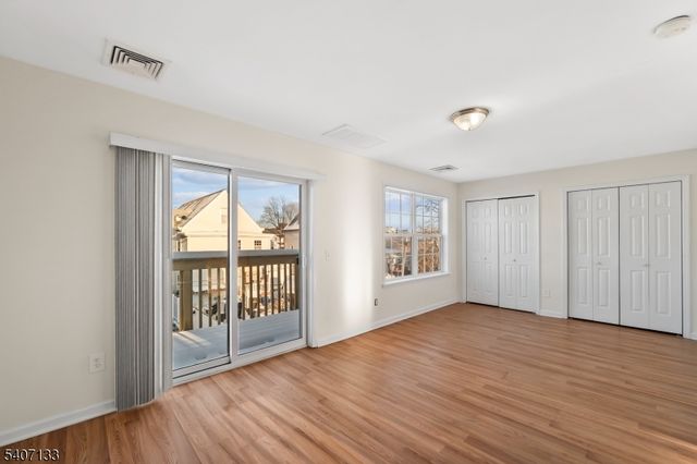 110 Redwood Ave, Paterson City, NJ 07522