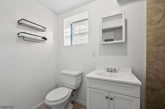 110 Redwood Ave, Paterson City, NJ 07522