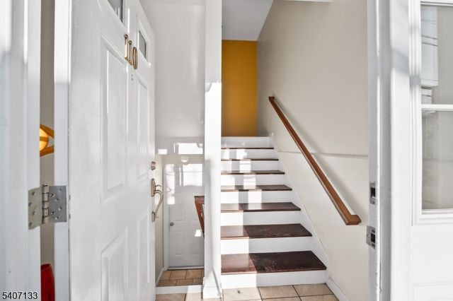 110 Redwood Ave, Paterson City, NJ 07522