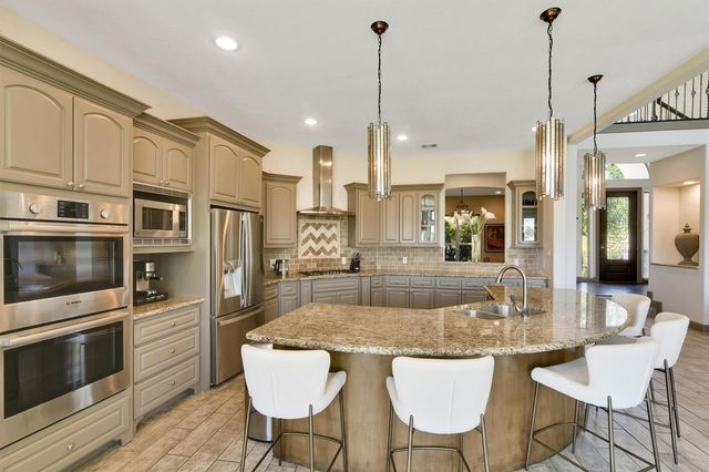 145 Grandview Boulevard, Montgomery, TX 77356