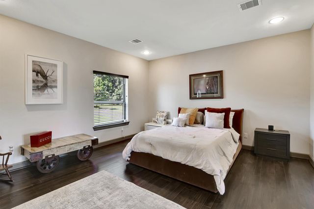 145 Grandview Boulevard, Montgomery, TX 77356