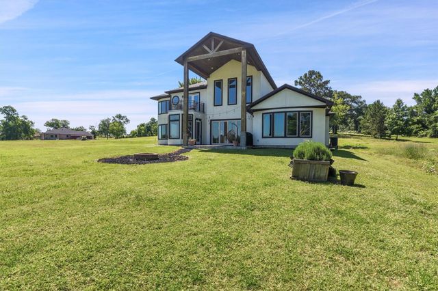 145 Grandview Boulevard, Montgomery, TX 77356