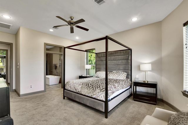 145 Grandview Boulevard, Montgomery, TX 77356