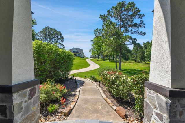 145 Grandview Boulevard, Montgomery, TX 77356