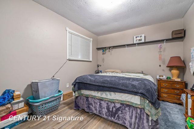 256 River Road, Thomas, MI 48609