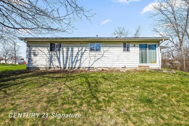 256 River Road, Thomas, MI 48609