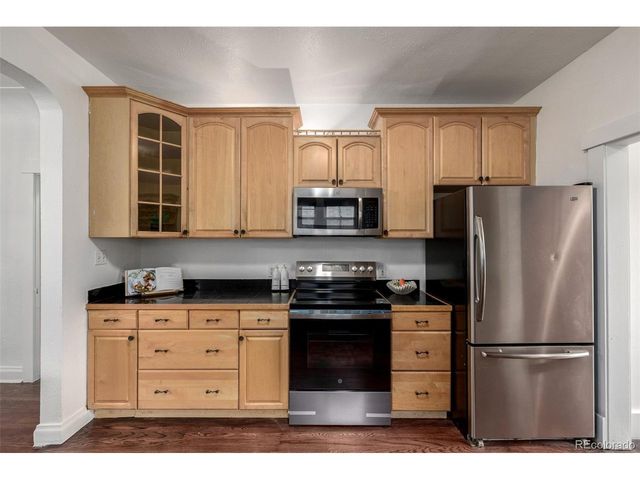 2320 Dexter St, Denver, CO 80207