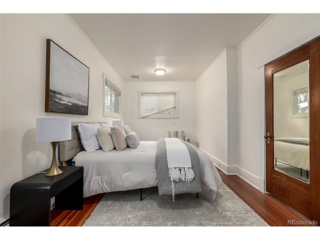 2320 Dexter St, Denver, CO 80207