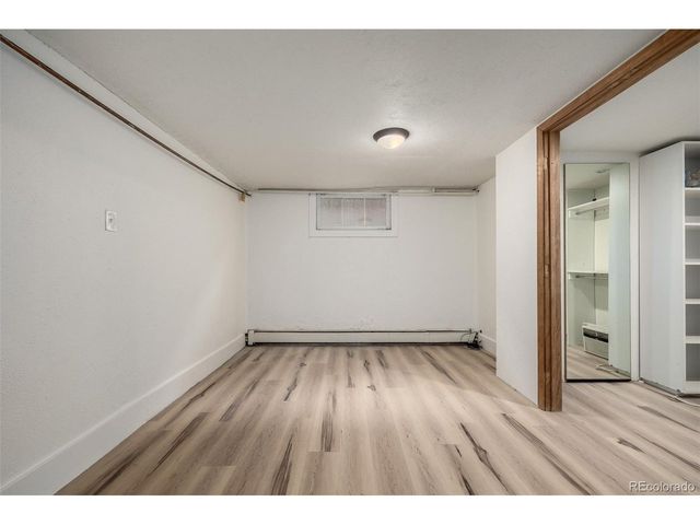 2320 Dexter St, Denver, CO 80207