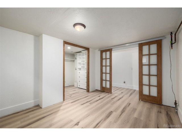 2320 Dexter St, Denver, CO 80207