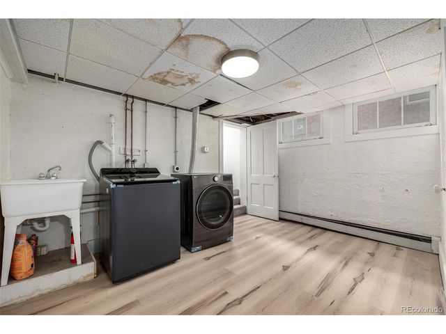 2320 Dexter St, Denver, CO 80207