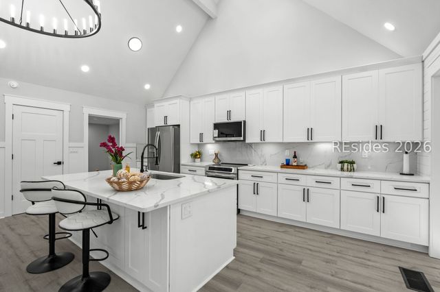 30 Sweet Bay Ln, Hilton Head Island, SC 29926