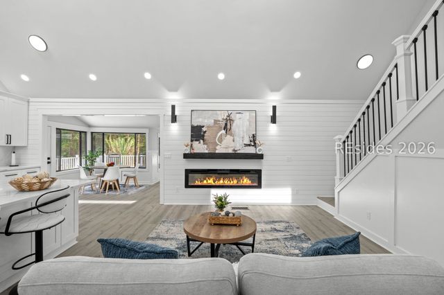 30 Sweet Bay Ln, Hilton Head Island, SC 29926