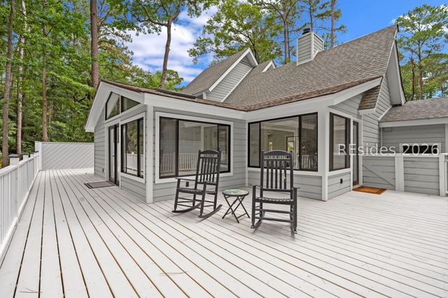 30 Sweet Bay Ln, Hilton Head Island, SC 29926