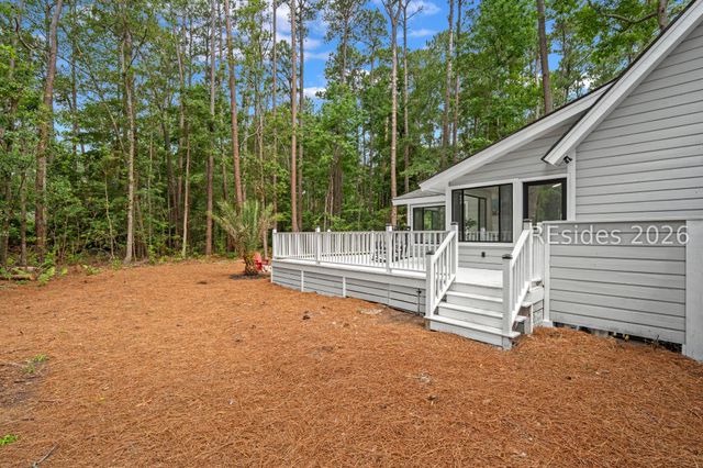 30 Sweet Bay Ln, Hilton Head Island, SC 29926