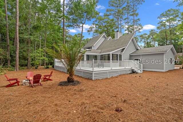30 Sweet Bay Ln, Hilton Head Island, SC 29926