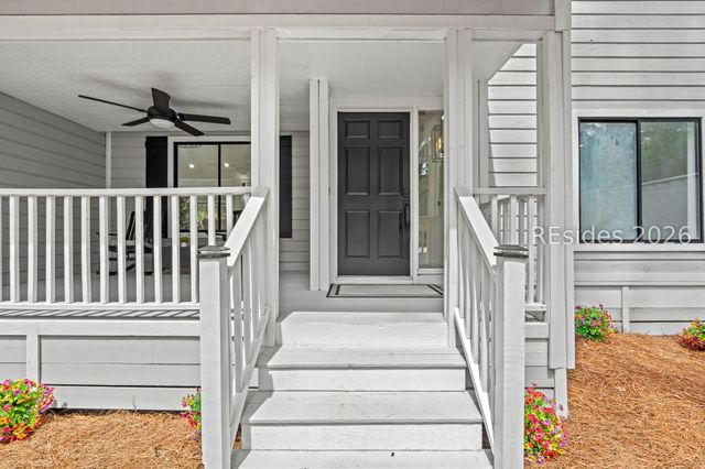 30 Sweet Bay Ln, Hilton Head Island, SC 29926