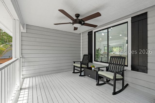 30 Sweet Bay Ln, Hilton Head Island, SC 29926