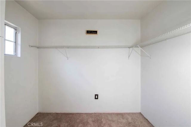 12560 Mineola, Los Angeles, CA 91331