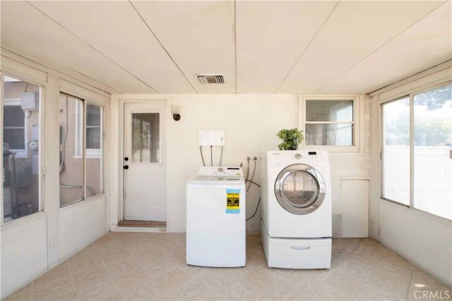 12560 Mineola, Pacoima, CA 91331
