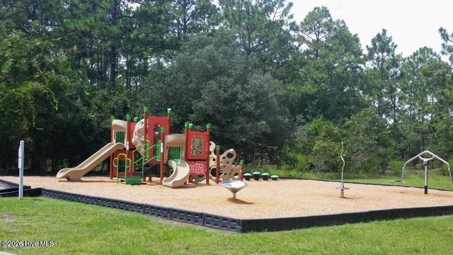 570 Virginia Road, Southport, NC 28461