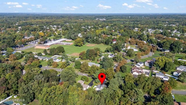 22 Knox Lane, Englishtown, NJ 07726