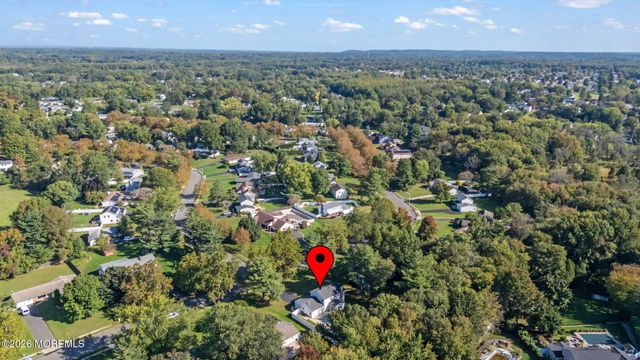 22 Knox Lane, Englishtown, NJ 07726