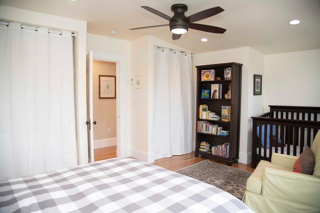 3 Chester Rd 3, Belmont, MA 02478