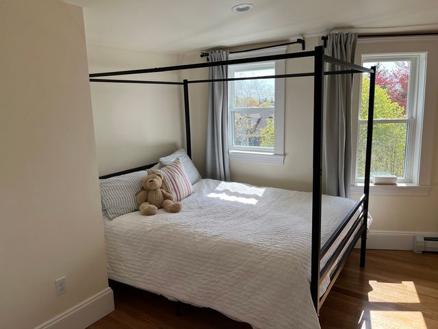 3 Chester Rd 3, Belmont, MA 02478