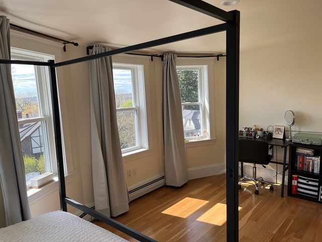 3 Chester Rd 3, Belmont, MA 02478