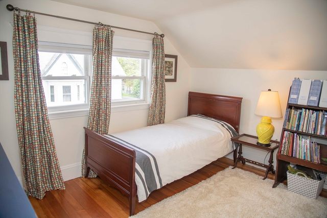 3 Chester Rd 3, Belmont, MA 02478