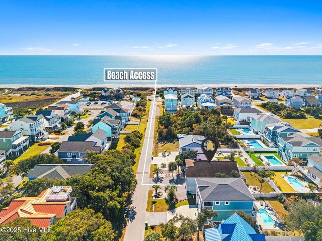 107 SE 71st Street, Oak Island, NC 28465