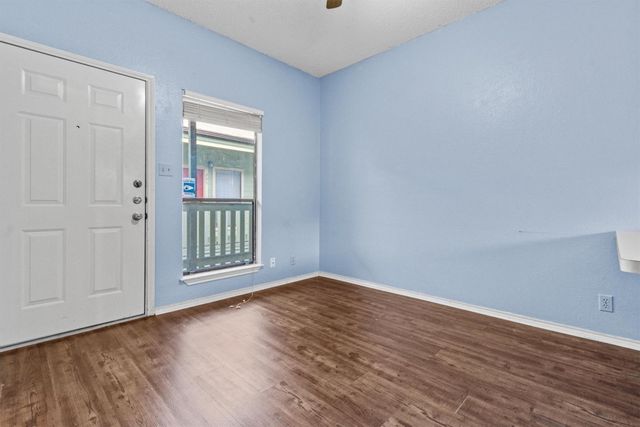 3206 King ST 204, Austin, TX 78705