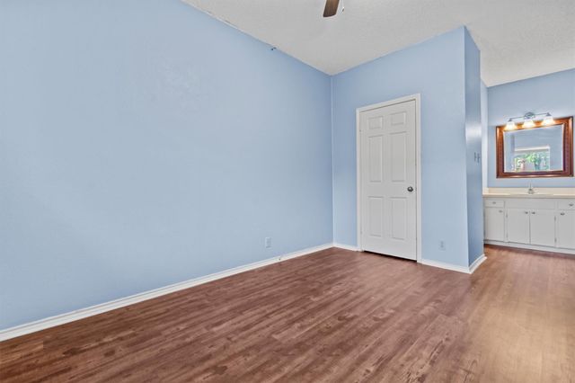 3206 King ST 204, Austin, TX 78705