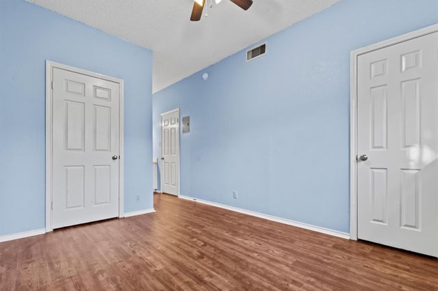 3206 King ST 204, Austin, TX 78705