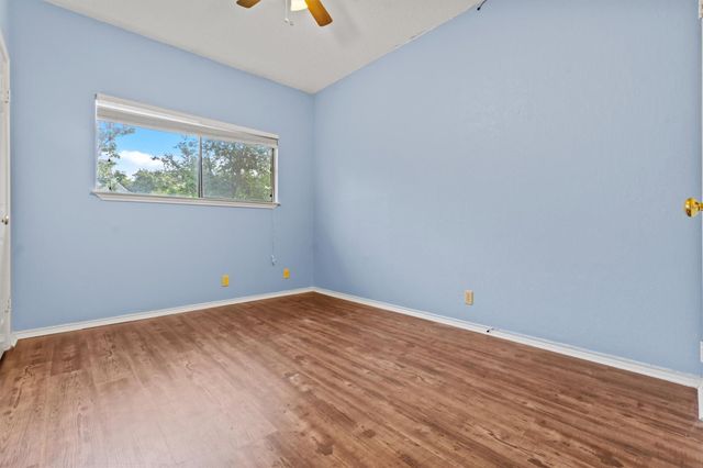 3206 King ST 204, Austin, TX 78705