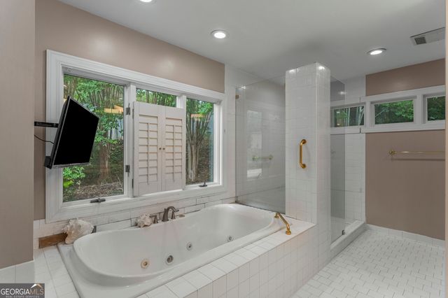 603 Piney Woods Drive, Lagrange, GA 30240
