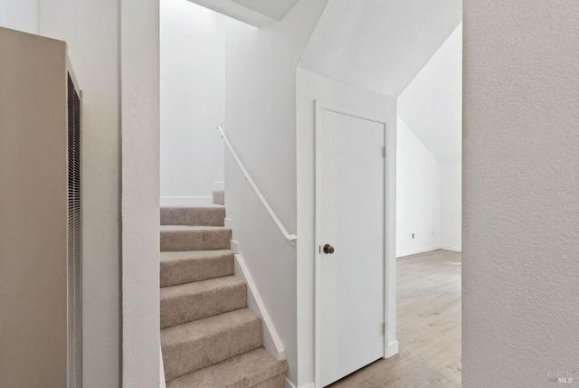 230 Courtyards E, Windsor, CA 95492