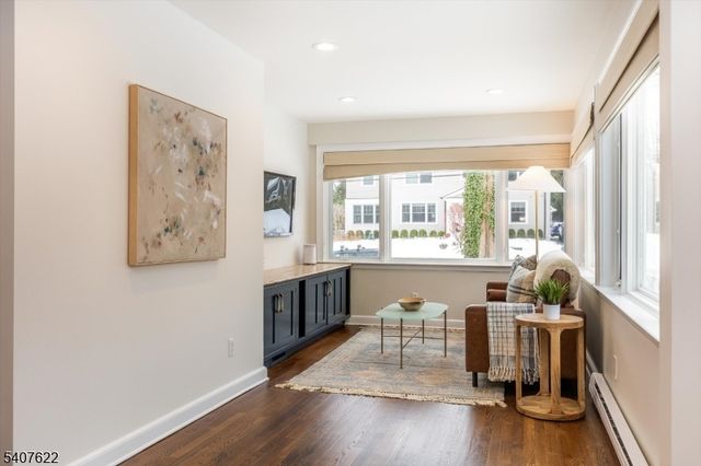 2 Hemlock Ct, Maplewood Twp., NJ 07040