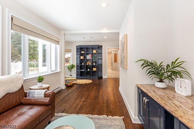 2 Hemlock Ct, Maplewood Twp., NJ 07040