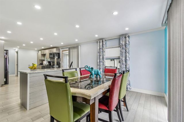 12651 SEMINOLE BOULEVARD 2C, Largo, FL 33778