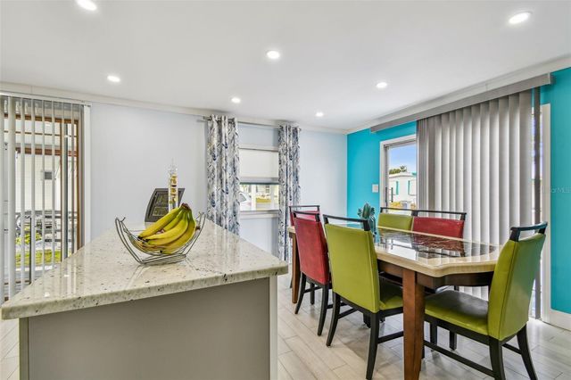 12651 SEMINOLE BOULEVARD 2C, Largo, FL 33778