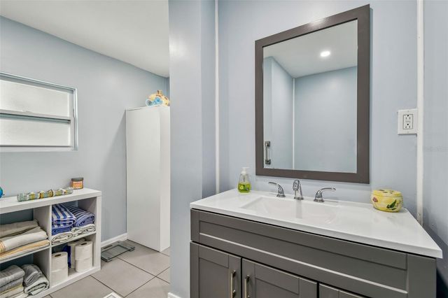 12651 SEMINOLE BOULEVARD 2C, Largo, FL 33778