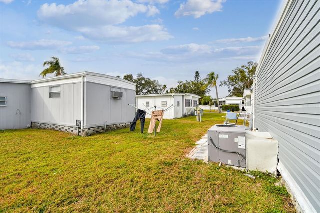 12651 SEMINOLE BOULEVARD 2C, Largo, FL 33778