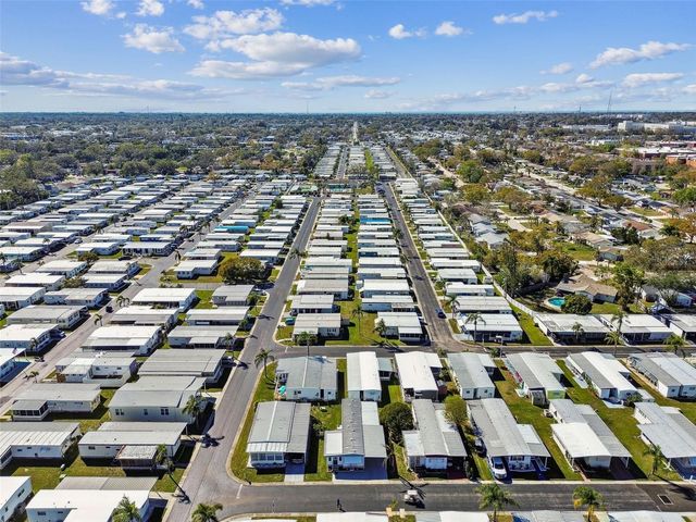 12651 SEMINOLE BOULEVARD 2C, Largo, FL 33778