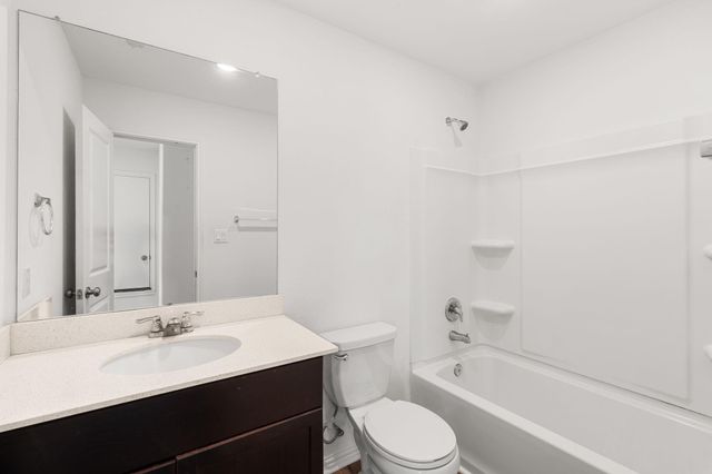176 Andross LN, Bastrop, TX 78602