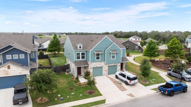 176 Andross LN, Bastrop, TX 78602