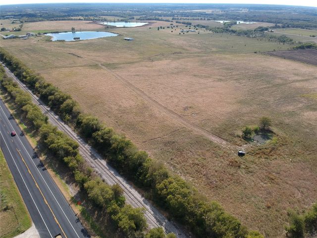 5646 N US HIGHWAY 69 56 Ac, Celeste, TX 75423