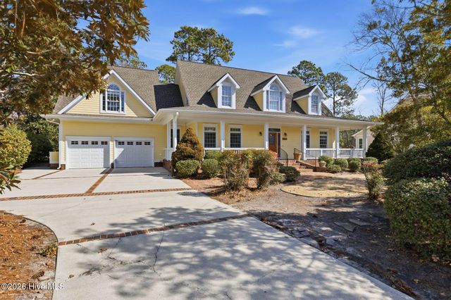 137 Plantation Passage Drive SE, Bolivia, NC 28422